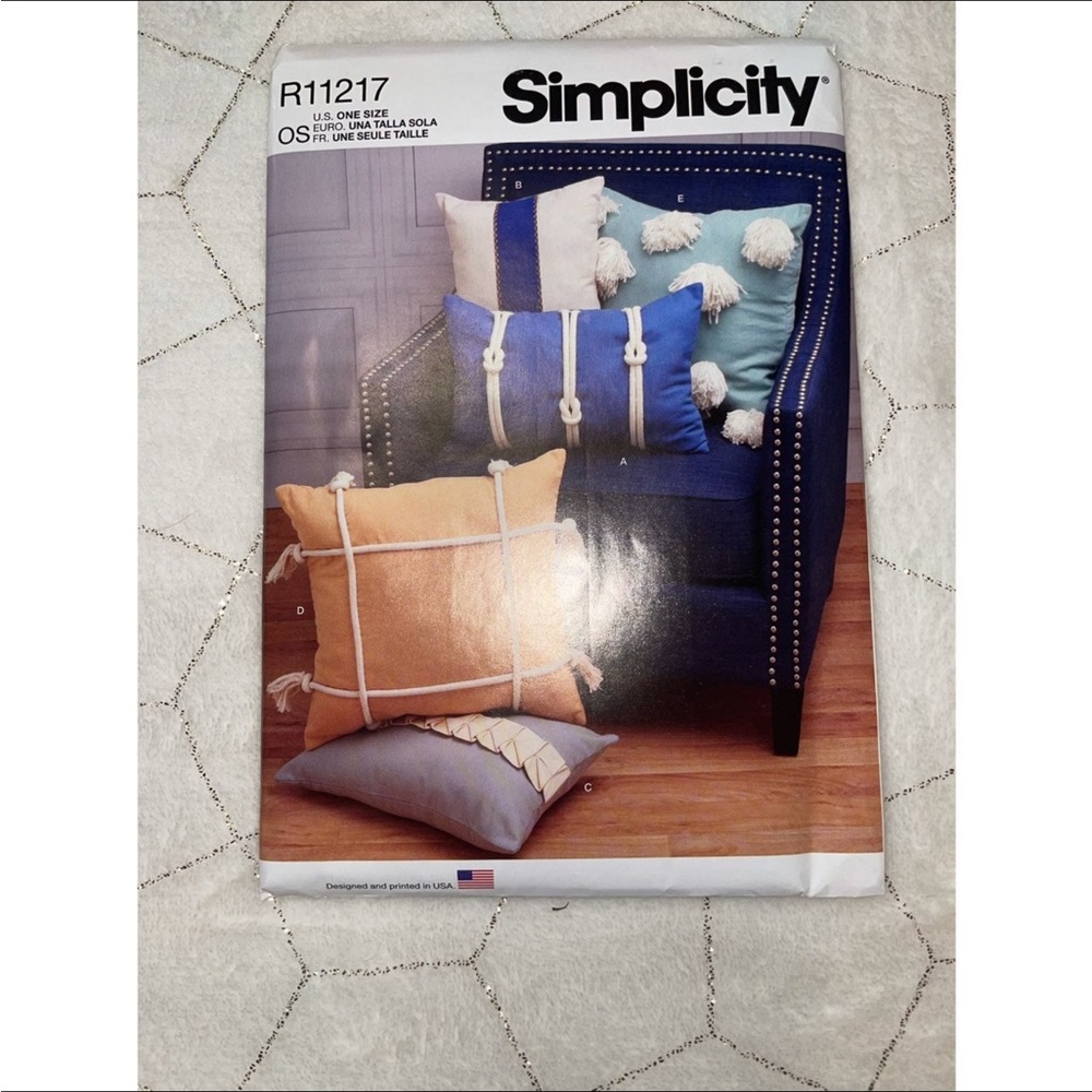 SIMPLICITY SEWING PATTERN R11217